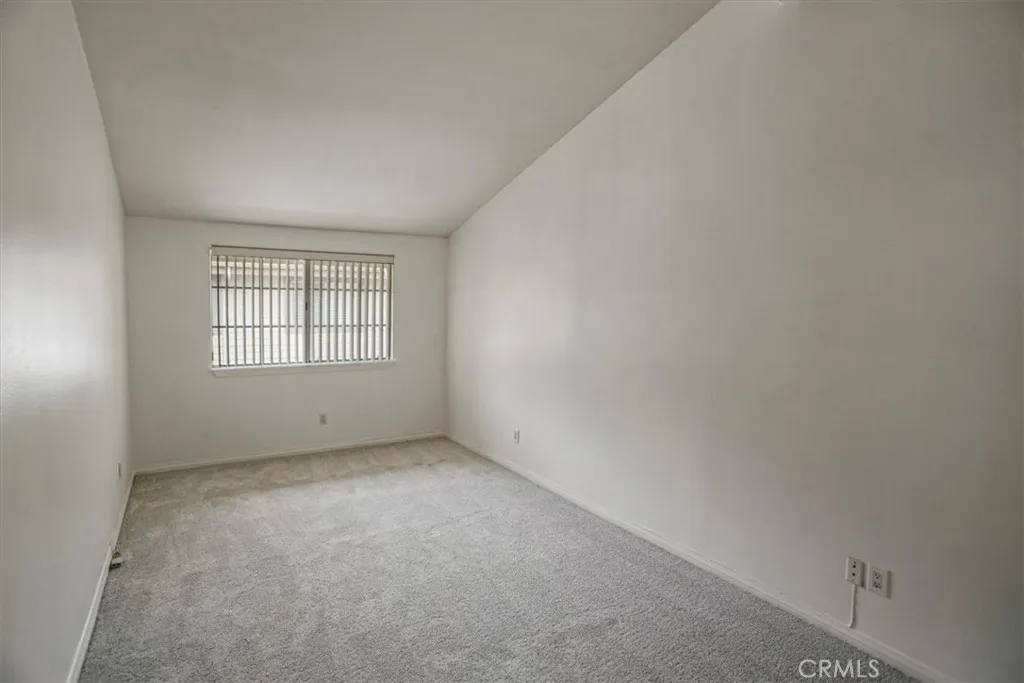 7 Greenmeadow Drive, Newbury Park, California 91320 home-pic-11